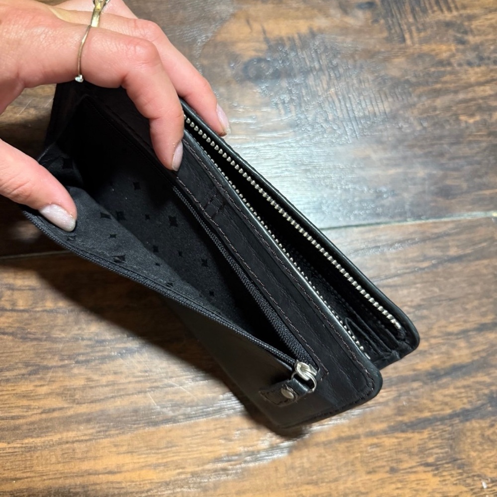 Fossil Wallet - Picture 6 of 6